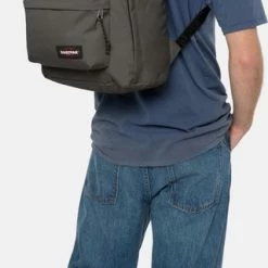 Begroting ⭐ Eastpak Out Of Office Laptoprugzak 27 Liter - Grijs 🎉 -Reisbagage-Reisaccessoires Winkel 320x840 1