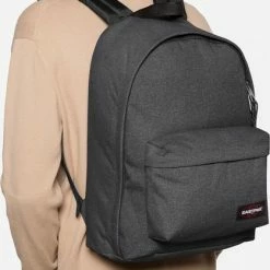 Promo 😍 Eastpak - Out Of Office - Rugzak - 27 Liter - Black Denim 🤩 -Reisbagage-Reisaccessoires Winkel 418x840 3