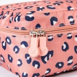 Gloednieuw π Travel 'Leopard' Toilettas Luipaard | Make Up Organizer/Travel Bag/Reistas | Fashion Favorite 𧨠8 Gloednieuw π Travel 'Leopard' Toilettas Luipaard | Make Up Organizer/Travel Bag/Reistas | Fashion Favorite 𧨠-Reisbagage-Reisaccessoires Winkel 550x330