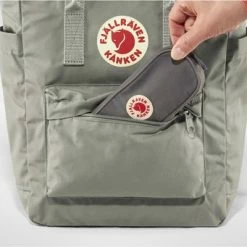 Kopen โจ Fjallraven Fjällräven Kånken Totepack Unisex Rugzak - Navy ๐ 45 Kopen โจ Fjallraven Fjällräven Kånken Totepack Unisex Rugzak - Navy ๐ -Reisbagage-Reisaccessoires Winkel 550x341 5