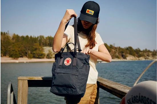 Hete verkoop ✔️ Fjallraven Fjällräven Kånken Totepack Unisex Rugzak - Black ❤️ 12 Hete verkoop ✔️ Fjallraven Fjällräven Kånken Totepack Unisex Rugzak - Black ❤️ - Afbeelding 10