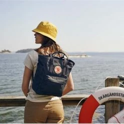 Hete verkoop ✔️ Fjallraven Fjällräven Kånken Totepack Unisex Rugzak - Black ❤️ 20 Hete verkoop ✔️ Fjallraven Fjällräven Kånken Totepack Unisex Rugzak - Black ❤️ -Reisbagage-Reisaccessoires Winkel 550x368 1