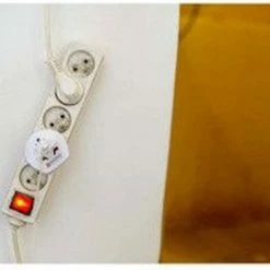 Goedkoop ❤️ Skross - Reisstekker Wereld Naar Europa (EU) - Geschikt Voor Type F 🌟 -Reisbagage-Reisaccessoires Winkel 550x378 3