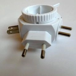 Nieuw 👍 Benson Universele Wereldstekker ⭐ -Reisbagage-Reisaccessoires Winkel 550x412 2