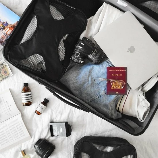 Kopen 🔔 VOLCAN Packing Cubes - 🎒 Backpack - Compression Cube - 4 Delige Set - Koffer En Bagage Organizer - Zwart 🌟 7 Kopen 🔔 VOLCAN Packing Cubes - 🎒 Backpack - Compression Cube - 4 Delige Set - Koffer En Bagage Organizer - Zwart 🌟 - Afbeelding 5