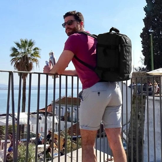 Kopen ๐ Cabin Max CabinMax Metz Reistas – ๐ Handbagage 20L – Rugzak – Schooltas - 40x25x20 Cm – Compact ๐ Backpack – Lichtgewicht – Zwart ๐คฉ 5 Kopen ๐ Cabin Max CabinMax Metz Reistas – ๐ Handbagage 20L – Rugzak – Schooltas - 40x25x20 Cm – Compact ๐ Backpack – Lichtgewicht – Zwart ๐คฉ - Afbeelding 3