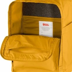 Uitgang 🌟 Fjallraven Fjällräven Kånken Laptop 17" Unisex Rugzak - Ochre ⭐ -Reisbagage-Reisaccessoires Winkel 550x562 2