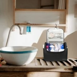 Beste deal 🥰 TravelTime® Toilettas - Compacte Organizer - Waterdicht - Ophanghaak - Voor Mannen En Vrouwen - Zwart ⌛ -Reisbagage-Reisaccessoires Winkel 550x578 2