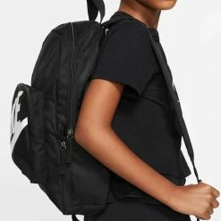 Gloednieuw 🔥 Nike Classic Rugzak Unisex 🌟 -Reisbagage-Reisaccessoires Winkel 550x696 1