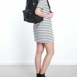 Hete verkoop ๐ Eastpak - Padded Pak'R Rugzak - 24 Liter - Black ๐ 38 Hete verkoop ๐ Eastpak - Padded Pak'R Rugzak - 24 Liter - Black ๐ -Reisbagage-Reisaccessoires Winkel 550x706