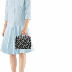 Aanbiedingen π Reisenthel Toiletbag Toilettas Ophangen - 3L - Signature Black Zwart π 9 Aanbiedingen π Reisenthel Toiletbag Toilettas Ophangen - 3L - Signature Black Zwart π -Reisbagage-Reisaccessoires Winkel 550x817 3